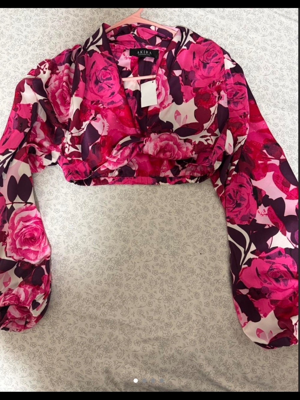 AKIRA Fuchsia & Magenta Floral Long-Sleeve Crop Top